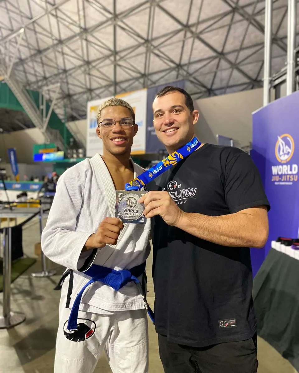 akxeacademy's tweet photo. Congrats ! World Jiu-Jitsu 2023 @IBJJF Championship 🥋🎖️ Oss!
#brazilianjiujitsuacademy
#kidsclassjiujitsu
#learnselfdefensewomen
#learnselfdefenseclasses
#selfdefenseacademy #bjj #mma #brazilianjiujitsu #bjjforkids #agourahills https://t.co/fjMFDqjBeY