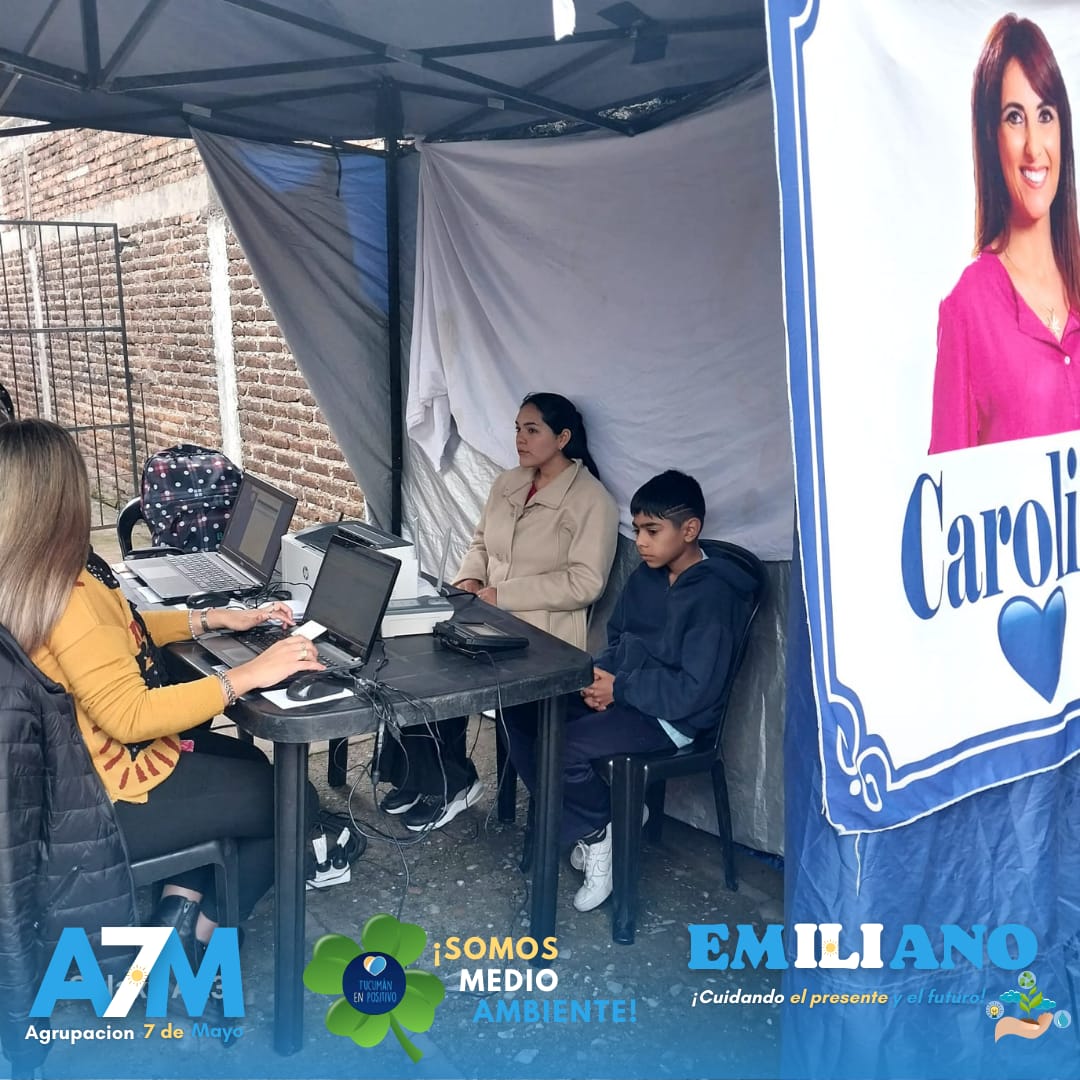 Agrup7Mayo's tweet photo. Act N°249 B° Villa Marisa!!
El movil del Registro se hizo presente. Nos acompaño el Cjal @vargas_aignasse. Con mucha expectativa l@s vecin@s se dieron cita y realizaron tramites pendientes.
Una vez más acercando soluciones en beneficio de B°Sur ✌💙
@CaroVargasTuc
@Cris_LopezA7M https://t.co/be3Hr1k38d
