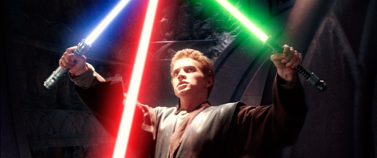 Hayden Christensen: “Getting to swing a lightsaber is pretty awesome. I got to keep a couple of them. One from the prequels, and then I got to keep two lightsabers from the ‘Obi-Wan’ show — one Darth Vader, and one Anakin.” wp.me/pc8uak-1lCAlI
