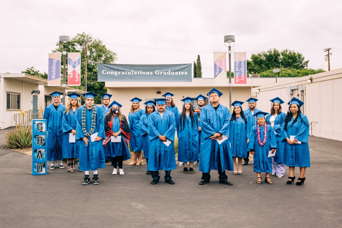 Congratulations to our 2023 High School Diploma graduates! These hardworking grads embody what it means to "Be What's Possible."