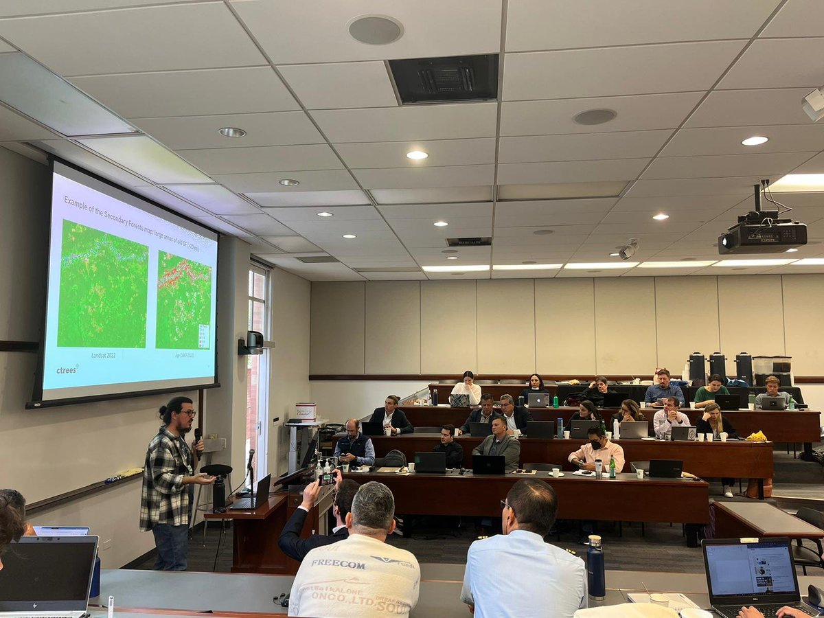 RicardoDalagnol's tweet image. Happy to present my work on #ForestDegradation mapping using #PlanetNICFI data and showcase #CTrees #deforestation data to the Governors’ Climate and Forests (GCF) Task Force at the #RemoteSensing workshop at #UCLA.
Shout out @c_silva_jr @FabienWagner who did part of this work!