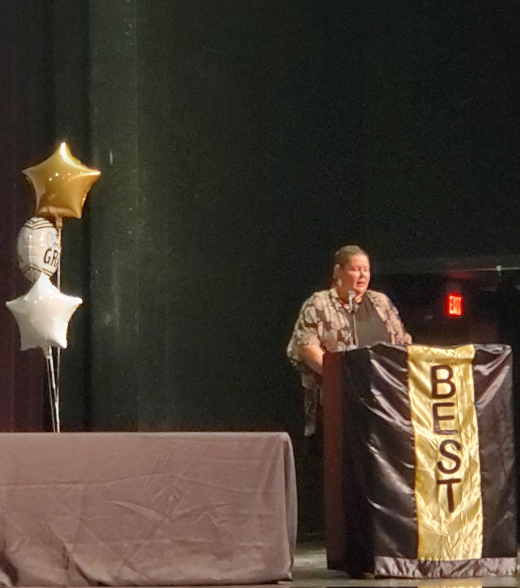abigailalt191's tweet photo. Love to celebrate @ISD191 grads! Tonight, we celebrated the success of our BEST students. Work, life, service skills - Ss experience a range of opportunities in our programs. Congrats to all! 

TY staff &amp; families for your support of their journey to reach today, and tomorrow. https://t.co/eHjPx8ok5F