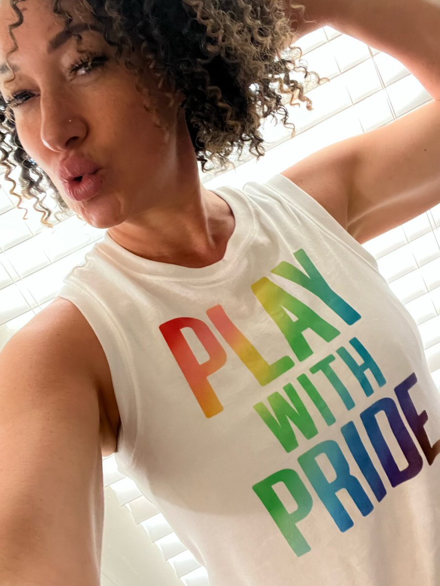#HappyPride2023 #bi
