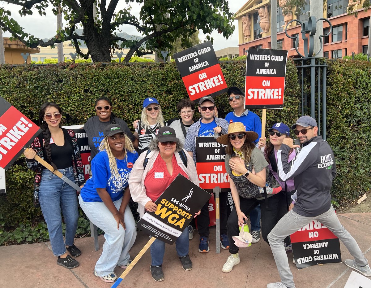 mikecolton's tweet image. On the line with #HomeEconomics writers and our awesome actors @caitlincmcgee and @LaLidiaPorto!