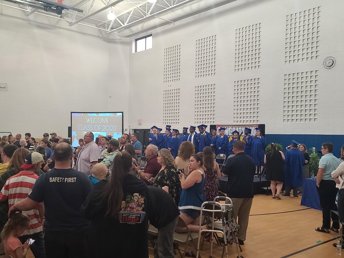 Mrs. Rodriguez tweet media