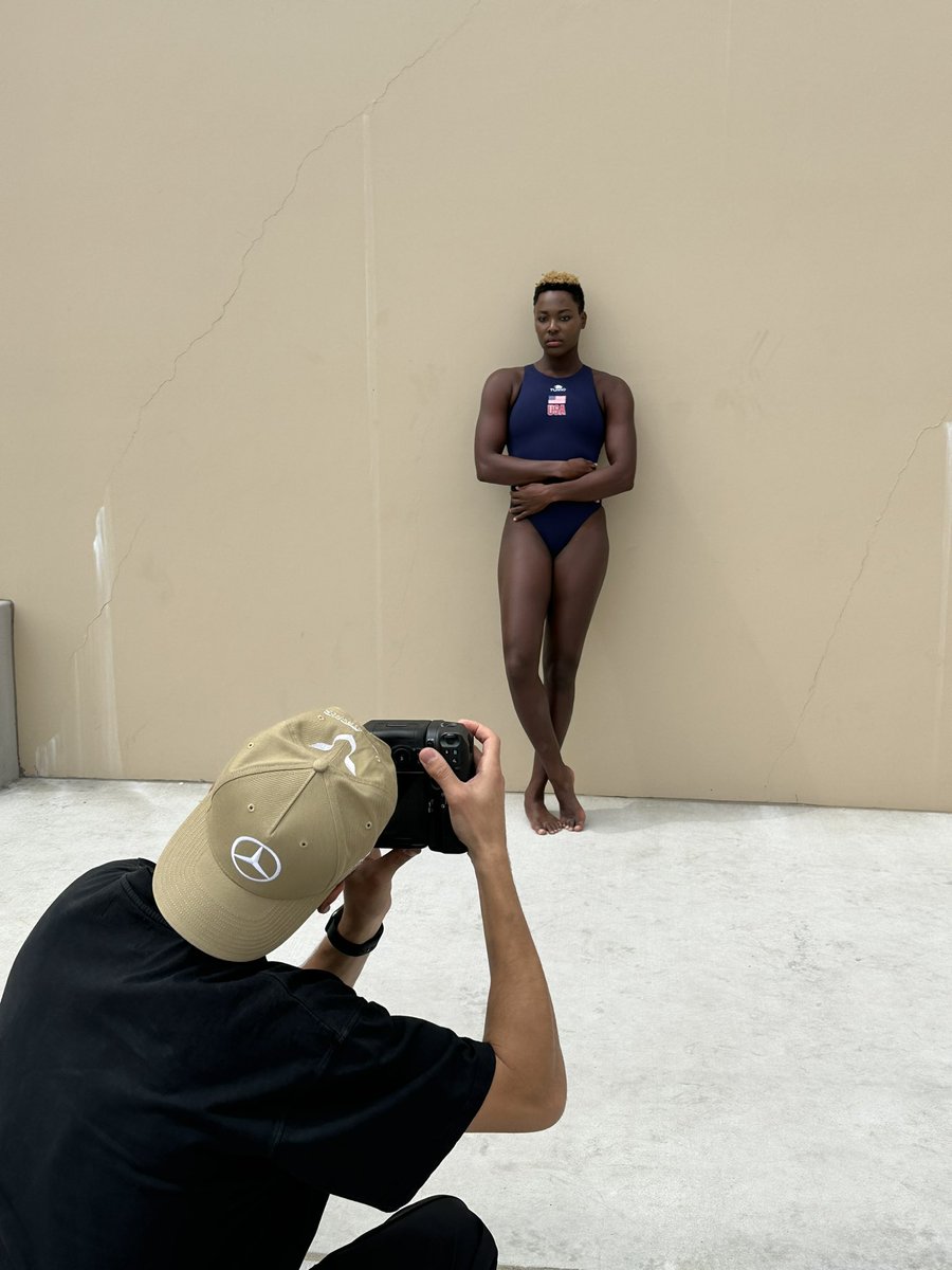 Huge shoutout and high praise to Ashleigh Johnson, the FIRST Black woman to make the @TeamUSA @Olympics Water Polo team. She’s a 2-time Olympic GOLD medalist 🥇🥇 and has her eyes on the prize for Paris 2024 to make it 3! @theAshJohnson WE SEE YOU