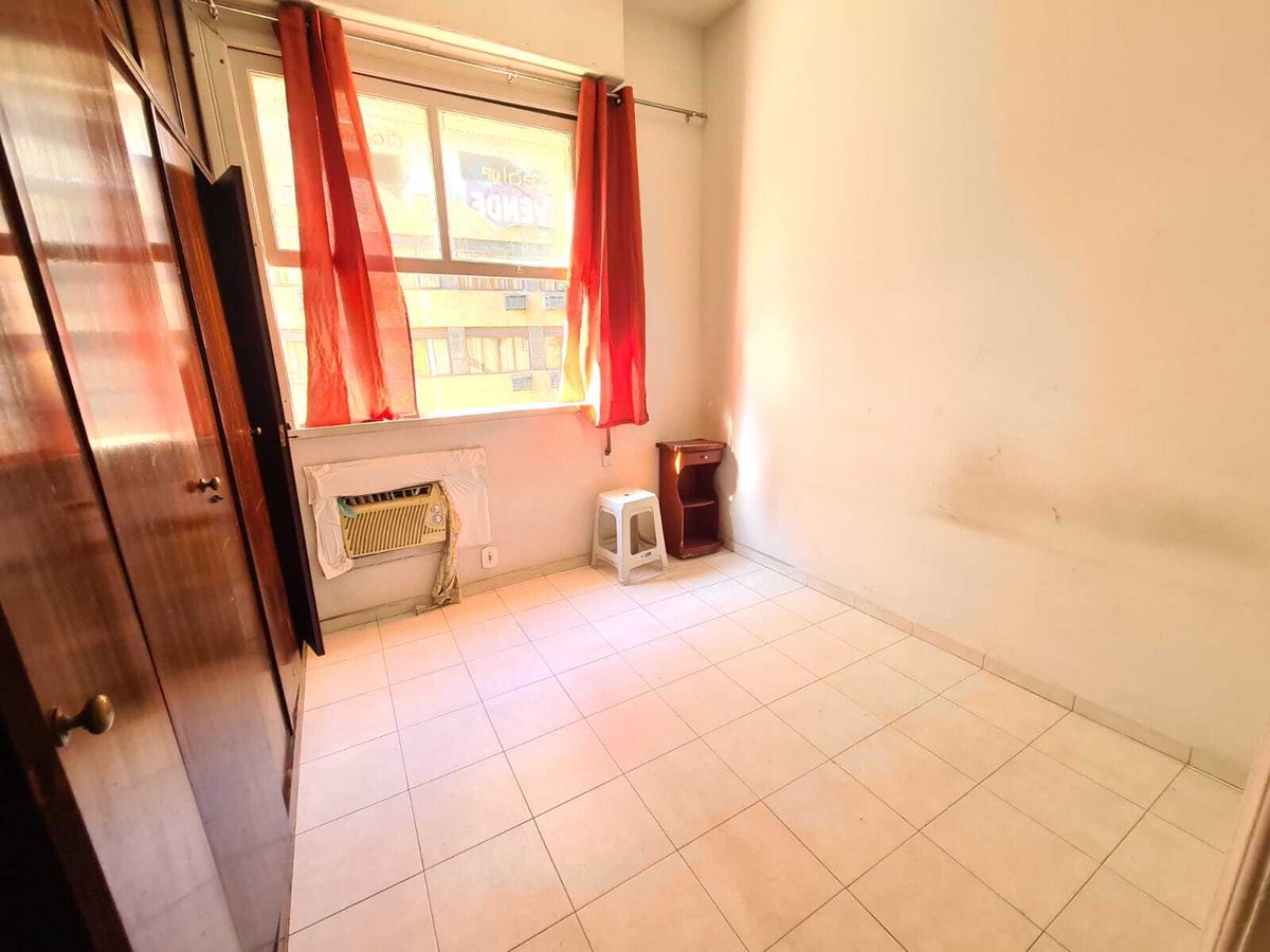 CamillaBrum5's tweet photo. Venha Morar no Flamengo, num lindo Sala quarto de 35m². 
Seu imóvel está aqui, no valor de 350 mil e um condomínio super barato, R$650,00.
Me chame aqui! #aliançavivaimóveis #imóveis #futuro #casanova #casapropria #novolar #estilodevida #vidanova https://t.co/2XgOcQxCGR
