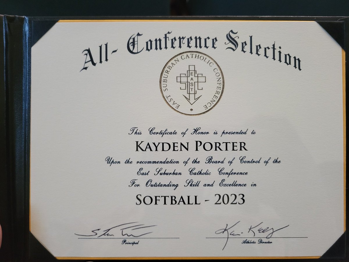KaydenPorter6's tweet image. Super humbled to receive All Conference! That officially concludes my High School Softball career at Marian Catholic!
Spartans Out!
@agoler35 @WIUSoftball @ExtremeNat18USB
#ExtremeElite18U
#WIUSoftballbound
#42forever