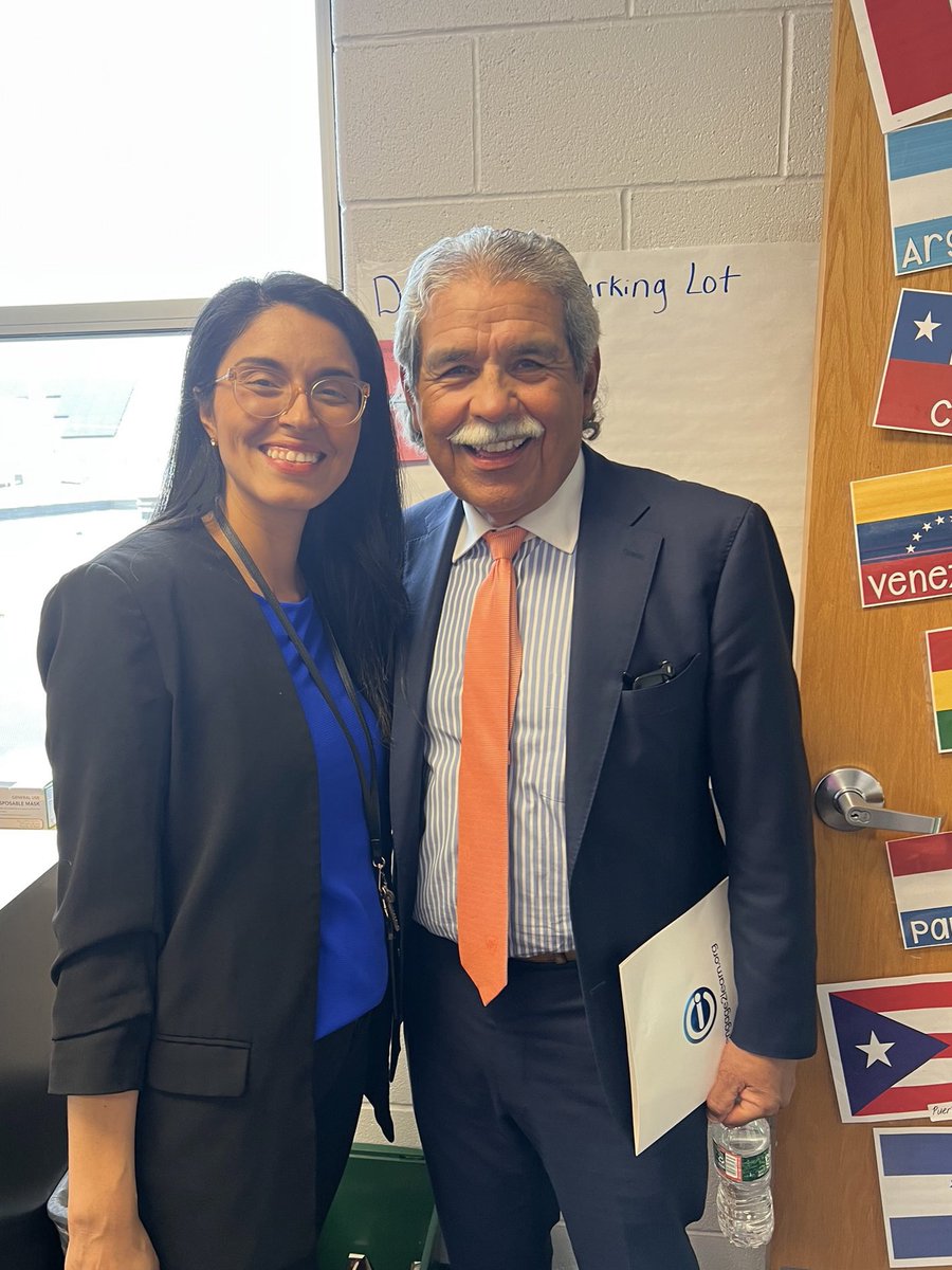 Jennifer Efflandt (@jenefflandt) on Twitter photo 14 years ago I started my career as a Dual Language educator in Dallas ISD under the leadership of superintendent #DrMichaelHinojosa. Today I was able to showcase the amazing work happening in our Bil/Dual Language <a href="/pvdschools/">Providence Public Schools</a> & learn from his expansion initiatives #TrulyHumbling 14 years ago I started my career as a Dual Language educator in Dallas ISD under the leadership of superintendent #DrMichaelHinojosa. Today I was able to showcase the amazing work happening in our Bil/Dual Language <a href="/pvdschools/">Providence Public Schools</a> & learn from his expansion initiatives #TrulyHumbling