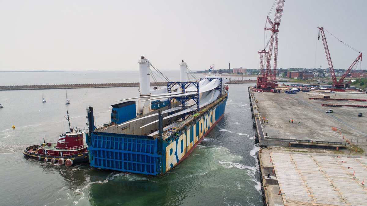 The first blades for <a href="/VineyardWindUS/">Vineyard Wind</a>, America’s first commercial scale #offshorewind project, arrived today in the Port of #NewBedford. Yes, that’s how big they are.