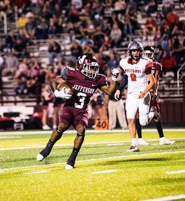 Check out our newest Gridiron Football Top 300 Kamran Williams from Jefferson High School!      

Read: gridironfootballusa.com/gridiron-footb…