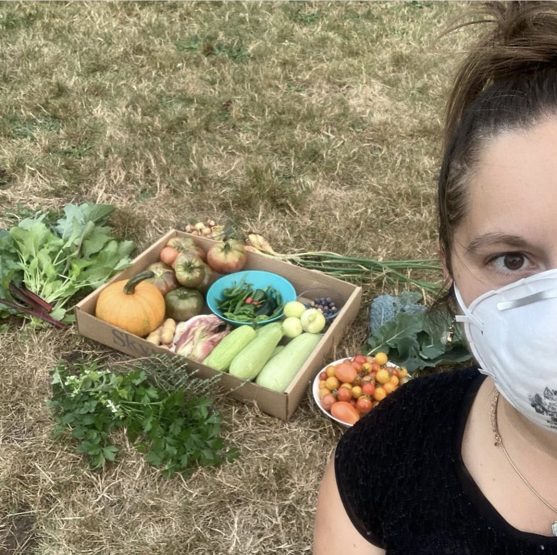 Throwback to masked garden harvests thanks to wildfire smoke 😷