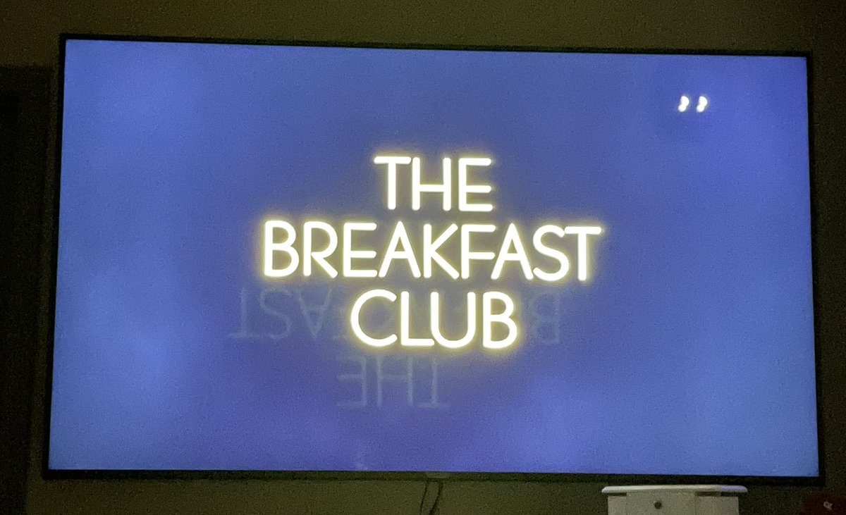 Nothing beats movie night with my amazing boyfriend! We just had the best time watching the classic 80s gem, The Breakfast Club! #80sClassic #TheBreakfastClub    #TESbestmechallenge