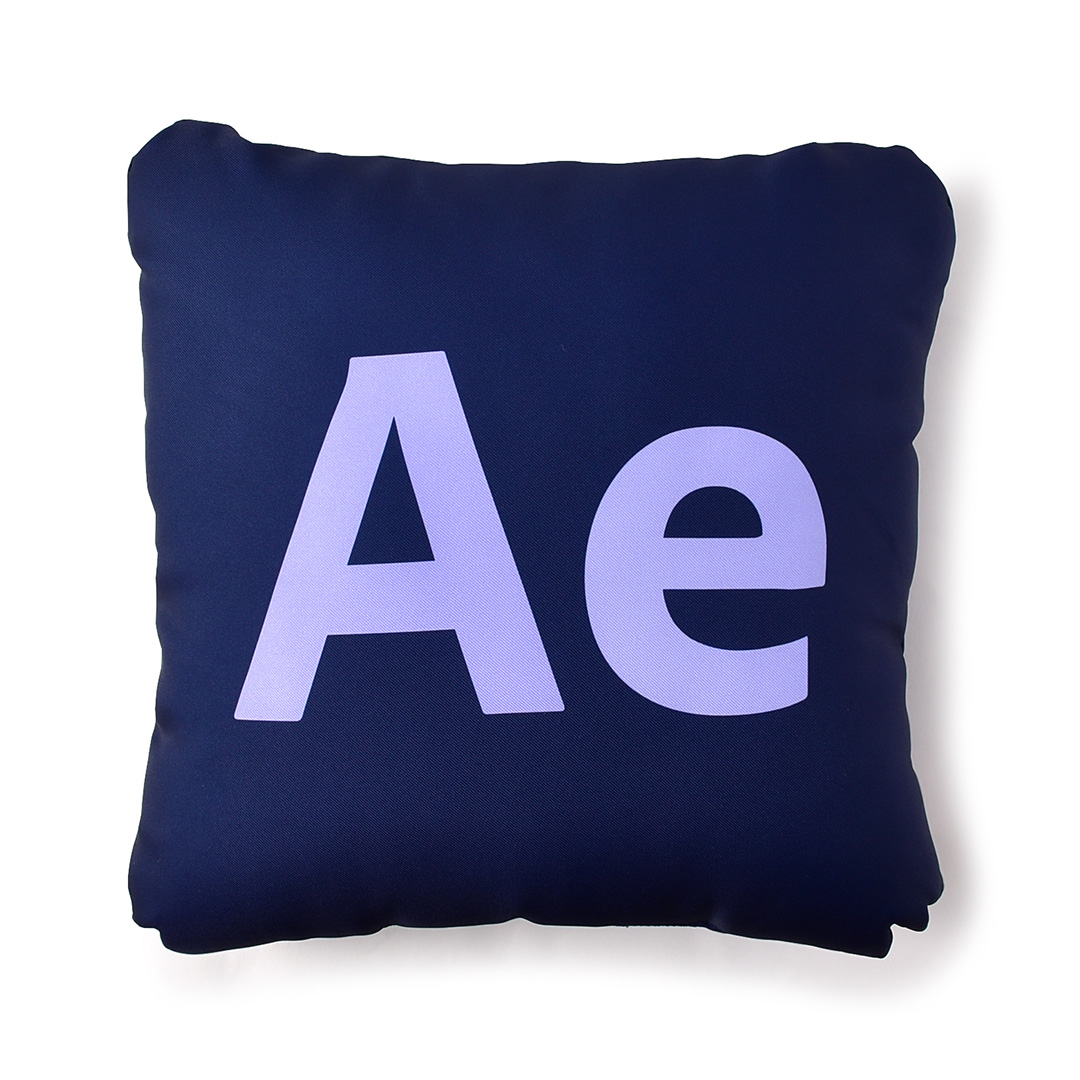 Adobe限定クッション AE/Pr【希少品】 希少】Adobe限定クッション AE