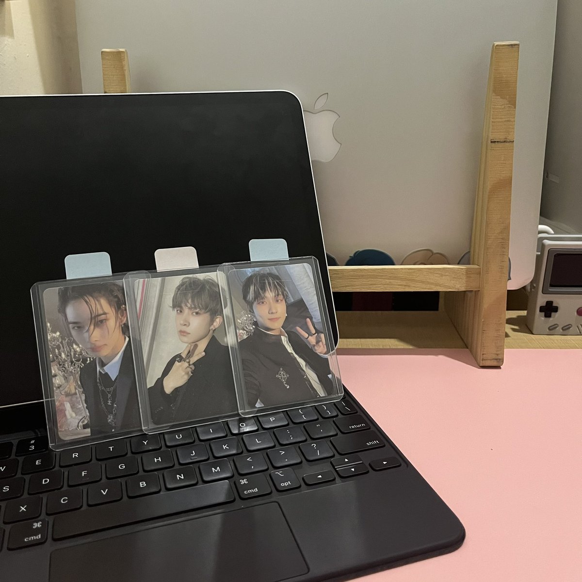 heearties's tweet photo. — #heeartmails from @shaekart ♡
heewonki arrived safely! thank you for packing them so well, and for the smooth and fast transaction.
#SHAE_fbs https://t.co/hUm7zzYkMe