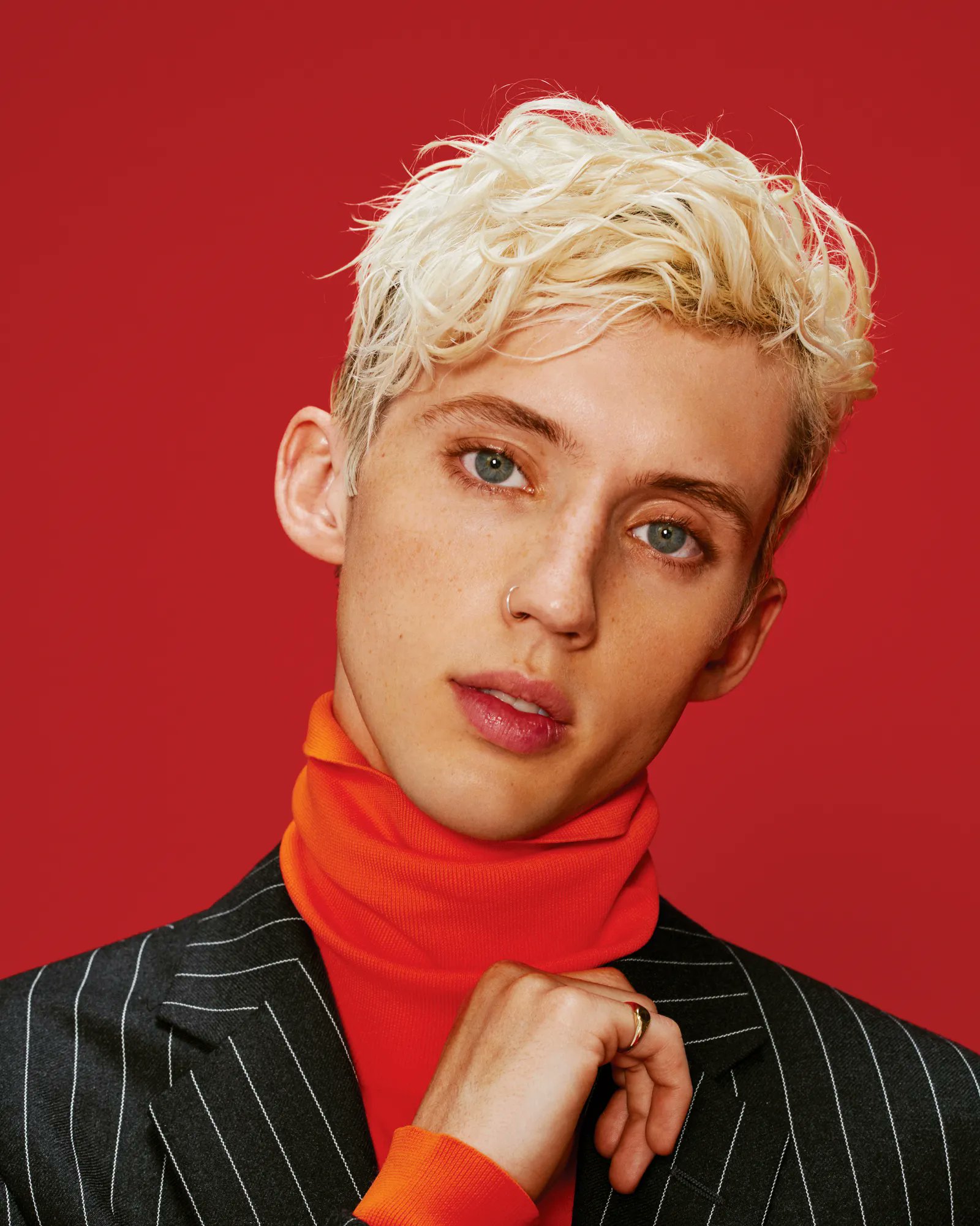 HAPPY BIRTHDAY TROYE SIVAN!!! 