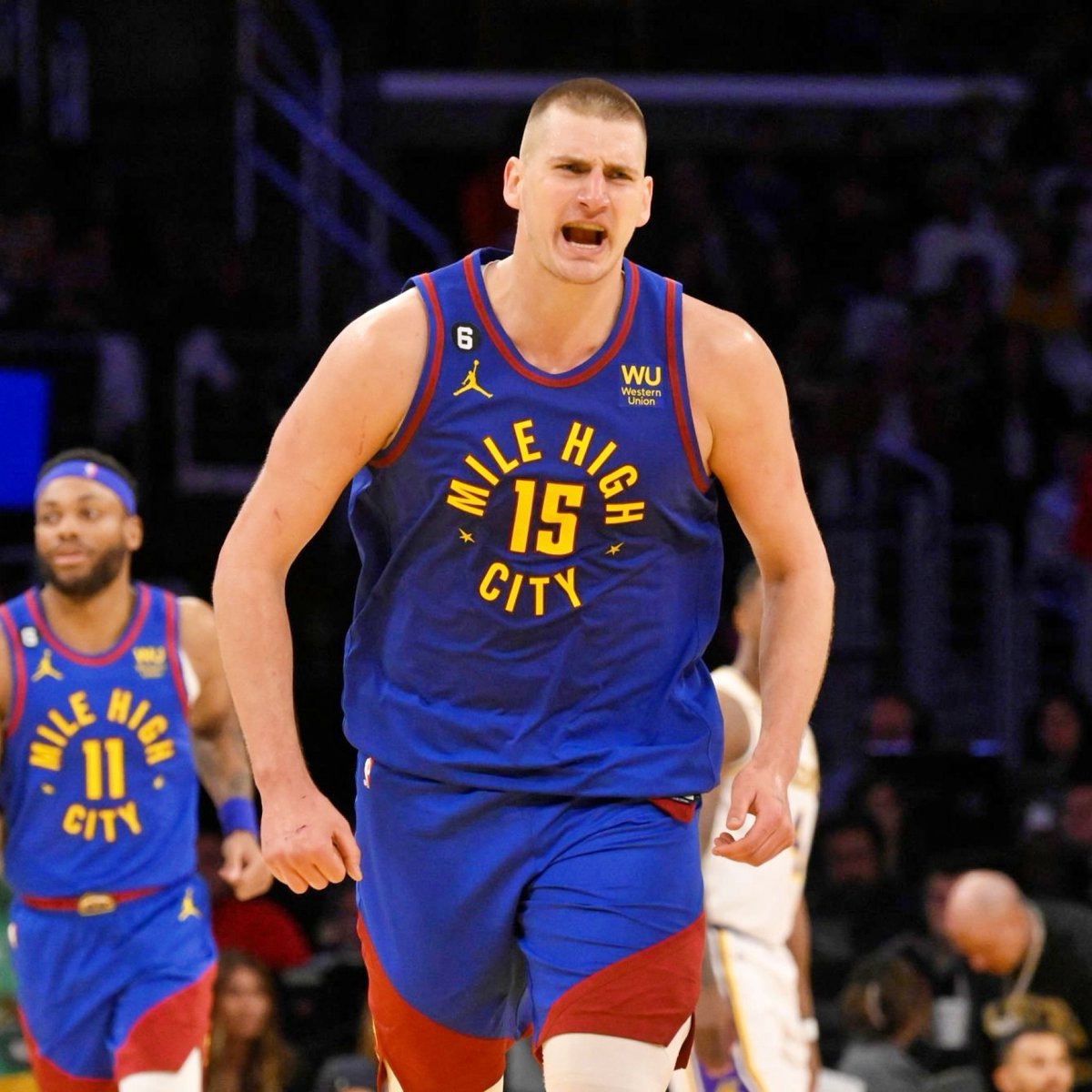 Jokic na derrota frente aos Heat:

41 PTS | 11 REB | 4 AST