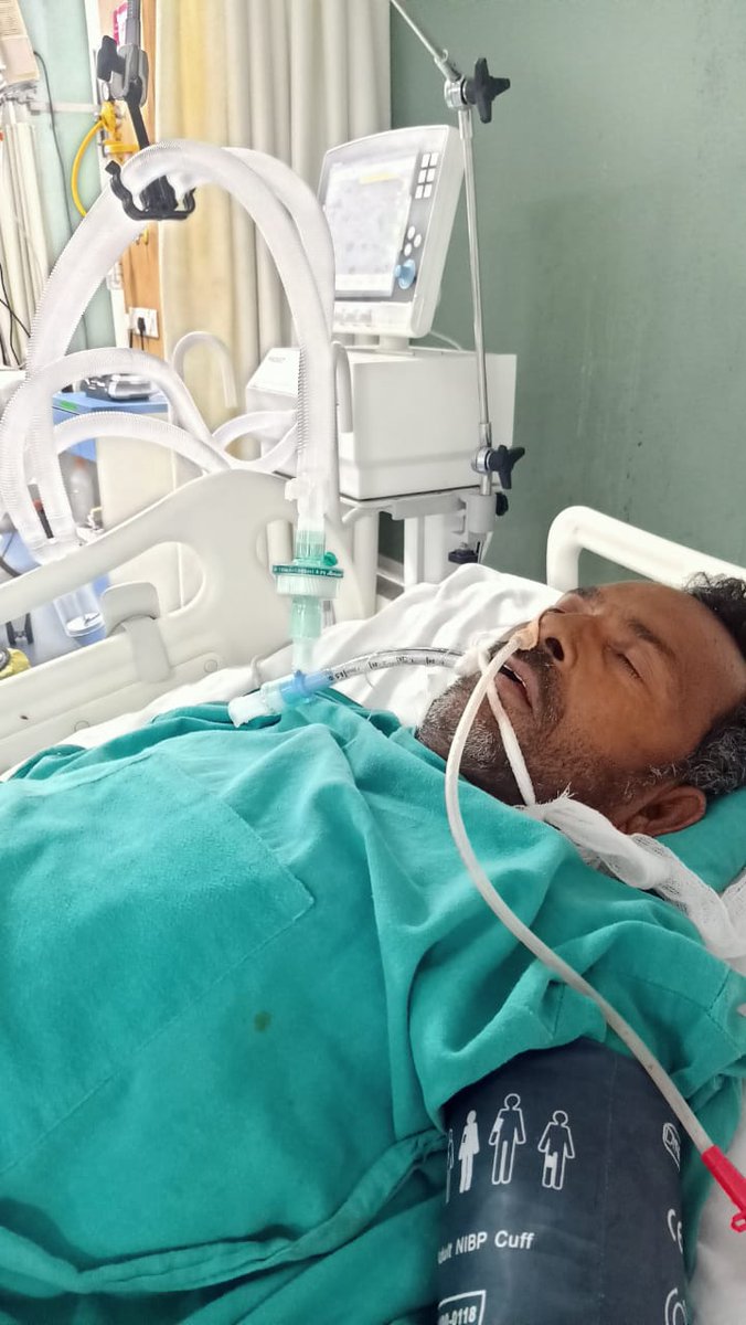 दुःखद समाचार 
#वीरपालसिंह_शिक्षामित्र 
प्रा0 वि0आनंदपुर,ब्लॉक बहजोई #जनपद_संभल मुरादाबाद के उजाला सिग्निस विराट स्टार स्पताल में 11 दिन से भर्ती थे। आर्थिक तंगी के कारण कल रात में उनका निधन हो गया। <a href="/PMOIndia/">PMO India</a> <a href="/rashtrapatibhvn/">President of India</a>  <a href="/myogiadityanath/">Yogi Adityanath</a> <a href="/thisissanjubjp/">Sandeep Singh</a> <a href="/shivkmishra/">Shiv Kumar Mishra</a>