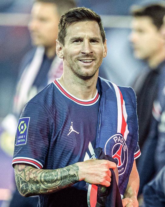 rexsteels's tweet image. Messi is the only player from Europe’s top 5 leagues with 20 goals and 20 assists in all competitions this season