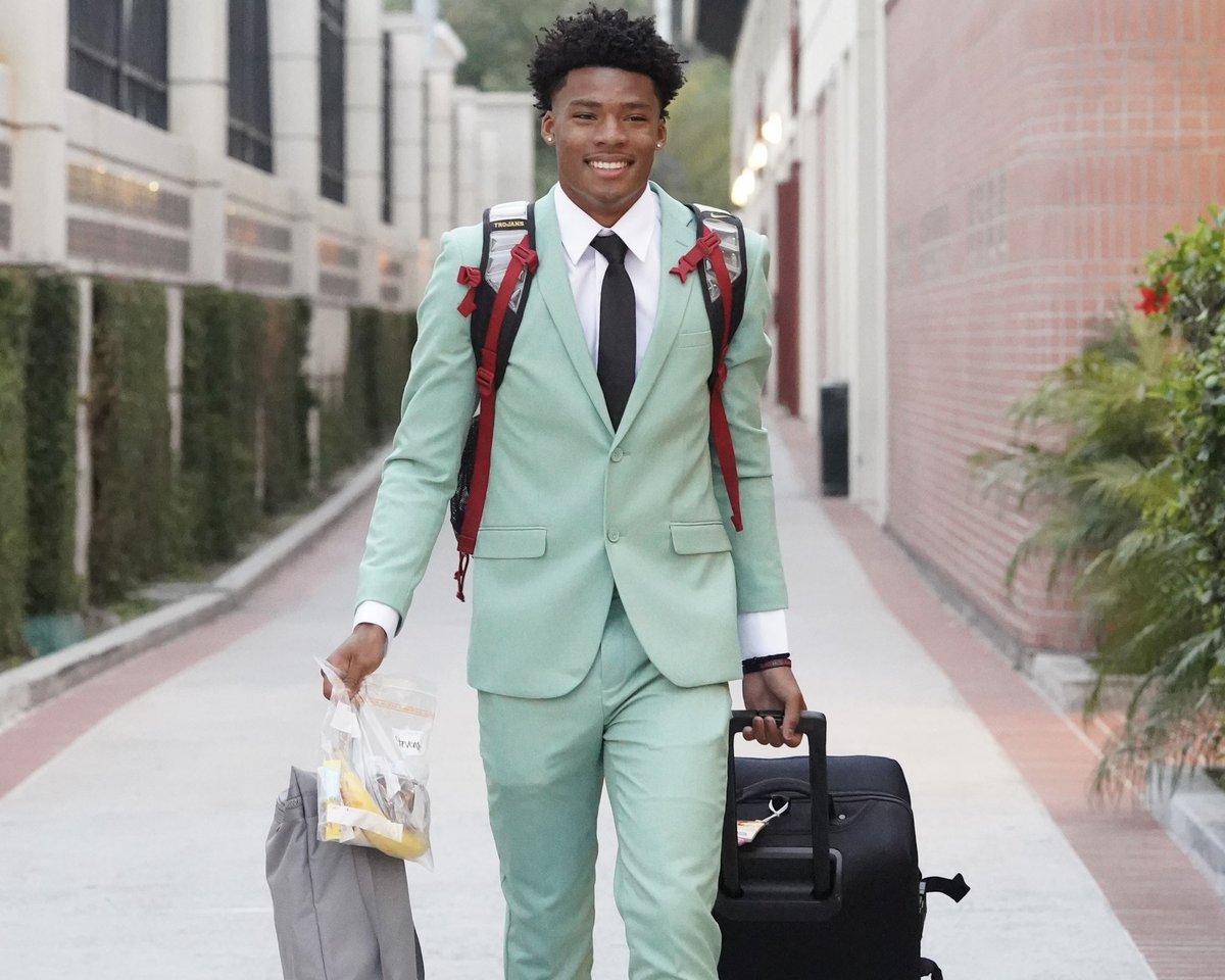 NCAA Championships Travel Fits Pt II ✈️📸
