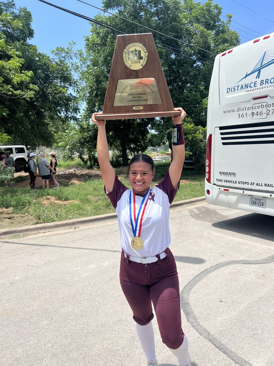 4A State Champs!!Never been more happier in my life to experience this opportunity with the people i love. Through all the blood,sweat and tears we made it, being a freshman and experiencing this moment that many aren’t able to, is more breathtaking than anything else.