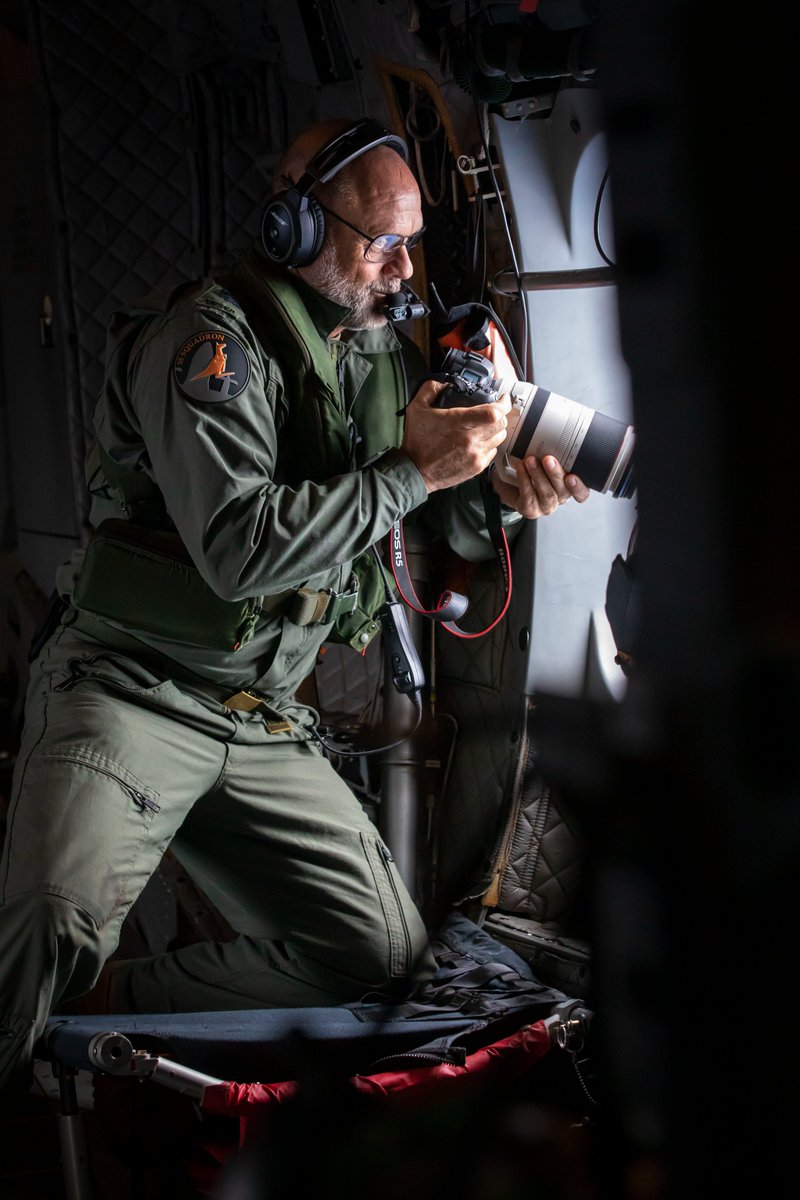AusAirForce's tweet photo. It's International Day for the Fight against Illegal, Unreported &amp; Unregulated (IUU) Fishing and #AusAirForce has completed #OperationSolania − its latest maritime surveillance mission aimed at detecting and deterring IUU fishing activities in the waters of Samoa and Tonga.

1/2 https://t.co/oVLWRioGW2