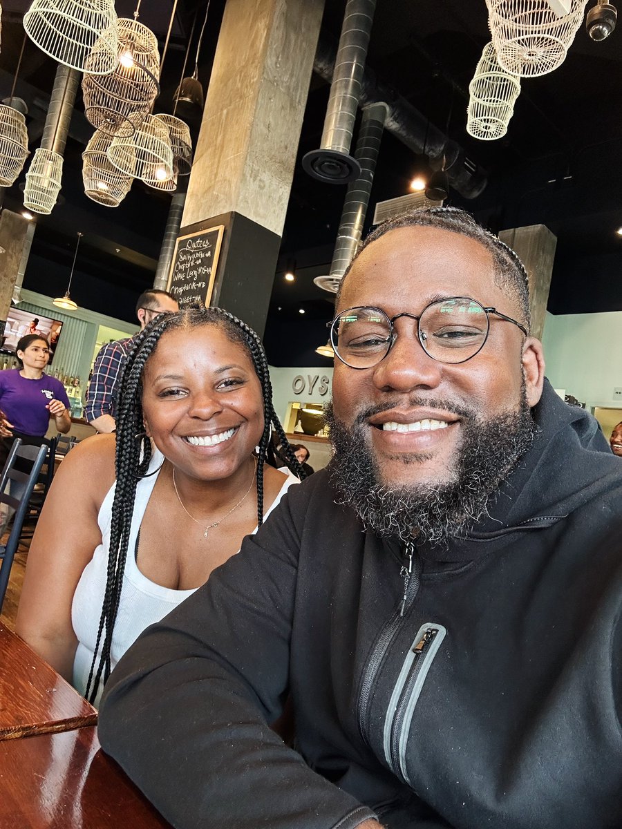 imTerenceLester's tweet photo. Lunch with @imcecilialester in DC 🌱
#HappyInRealLife🤞🏾 https://t.co/mRMnostzYd