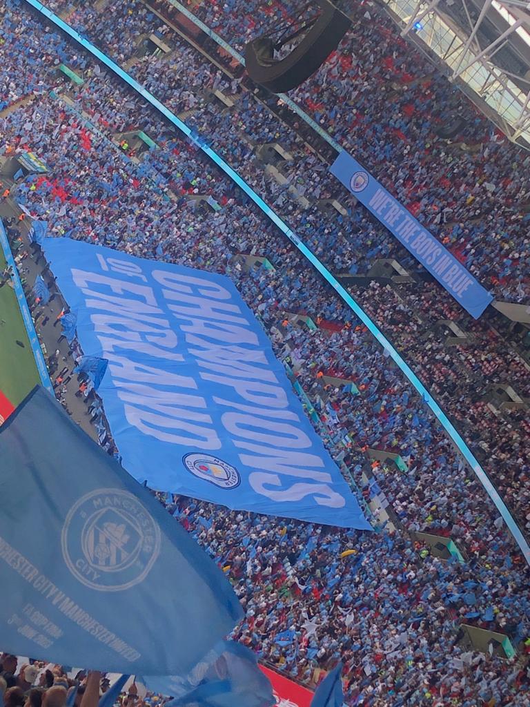 FinanceinSport's tweet photo. Was the @oasis track Stand By Me inspired by #abidewithme @liamgallagher @NoelGallagher? https://t.co/mFeEu8k69K