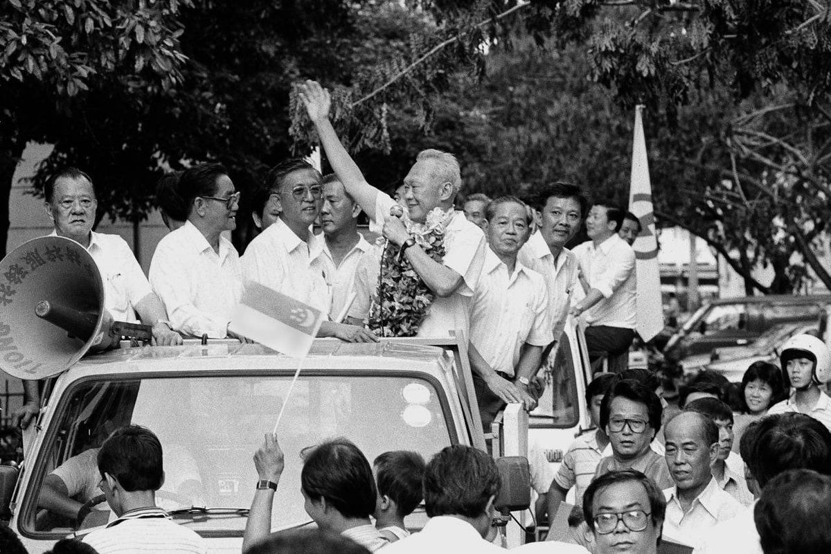 BooksElessar's tweet photo. Singapore’s founding father demonstrated the great things that can be achieved by a determined man with clear and concrete aims.

Learn from him👇
https://t.co/S2O1BGrhek https://t.co/efhV6j8fBH
