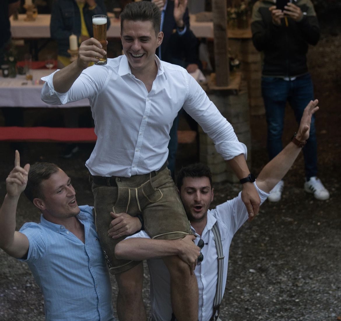 austrianfarmer's tweet photo. All we have is now 🍺 🔨 https://t.co/99uK3FgYWY