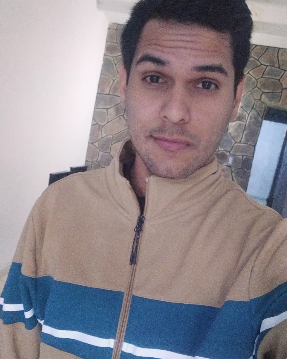 Es junio y los 30años ya me respiran en la nuca, Marce.