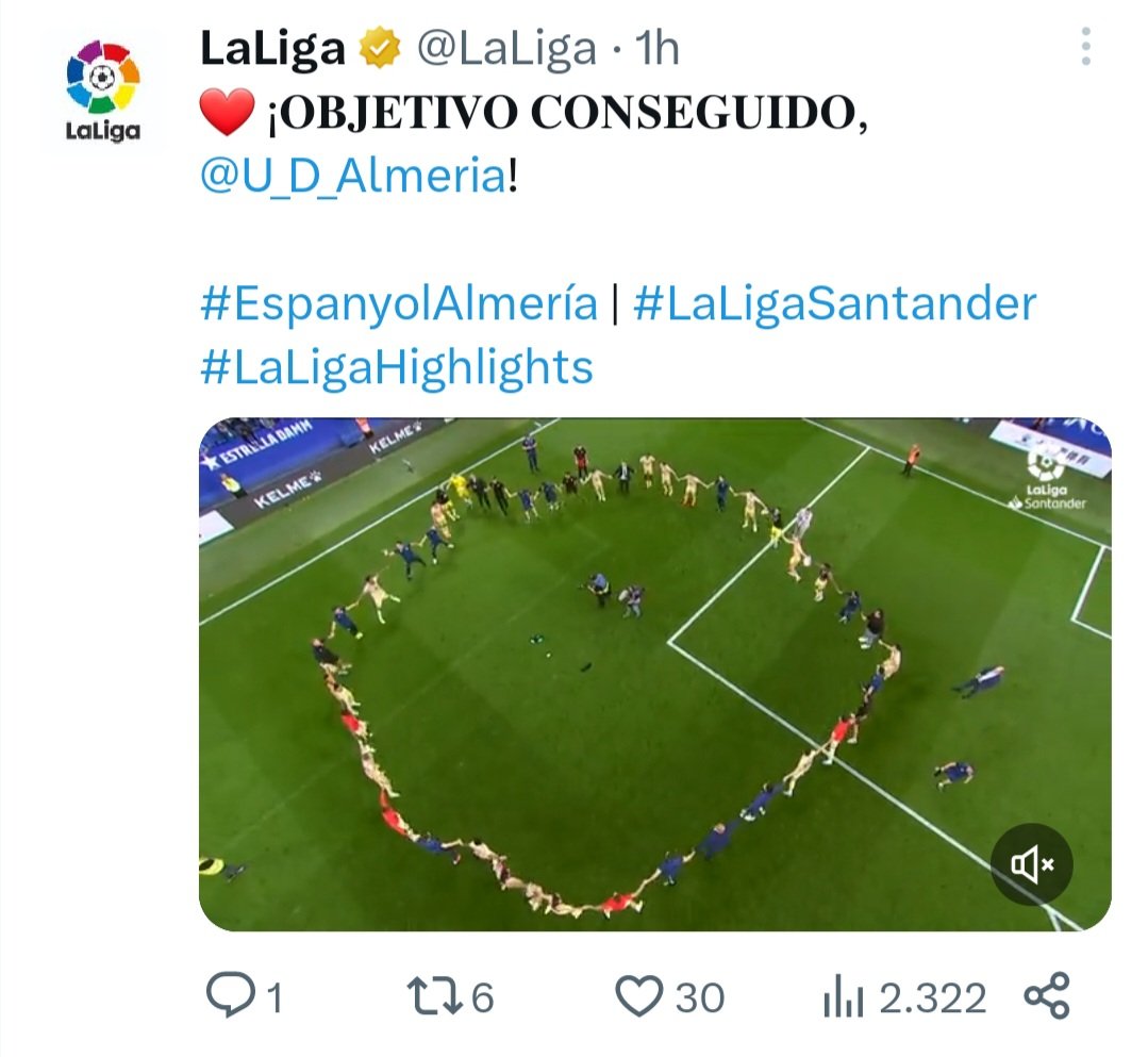Hola <a href="/LaLiga/">LALIGA</a> que ha pasado este tweet? Porque lo habeis borrado?
La verdad es que es peligroso hacer circulitos en ese campo...aunque hoy estaba mas vacio que mi nevera a final de mes.
Aun asi, no hacia falta borrarlo....