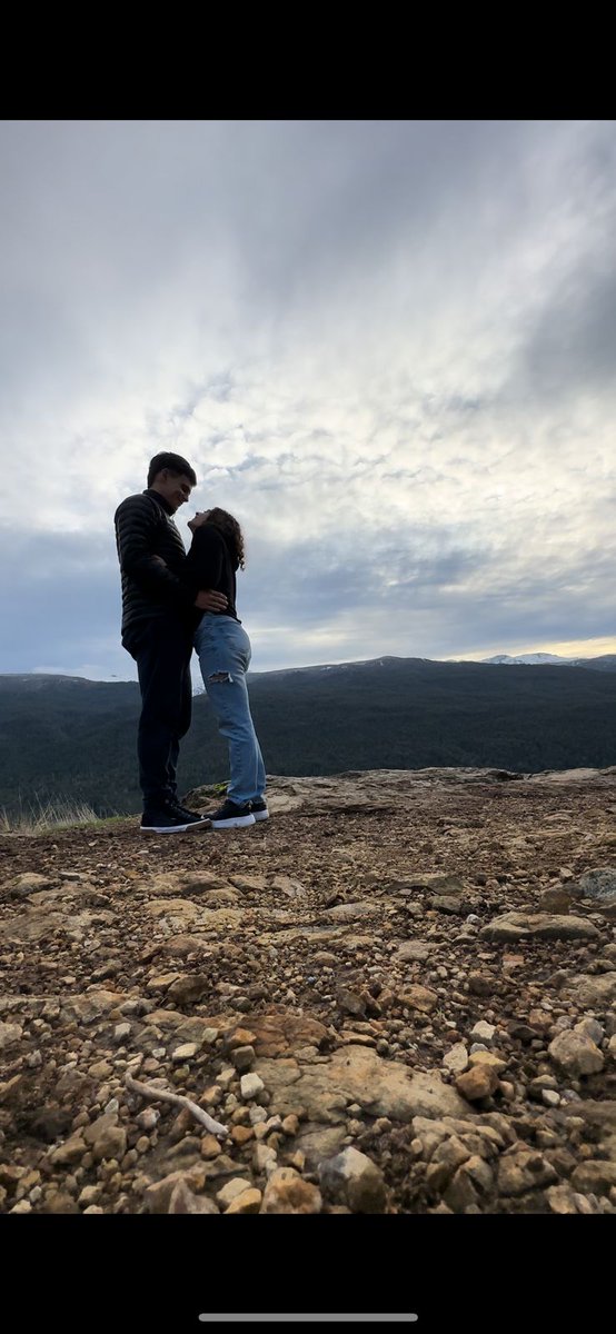 Quédate con la que te mira así 🥹❤️‍🩹