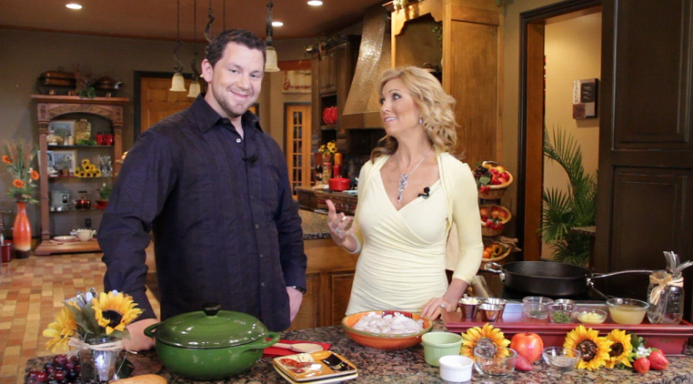 .<a href="/BIGGVINNYMACK/">BIGG VINNY MACK</a> of <a href="/TrailerChoir/">Trailer Choir</a> joins Robin Shea for today's #SouthernFriedFitness! Tune in at 11am E|P or catch it at 11 ET via Heartland's free livestream on watchheartlandtv.com and the <a href="/itsrealgoodtv/">It's Real Good TV</a> app! #WatchHeartland #TheHeartofCountry