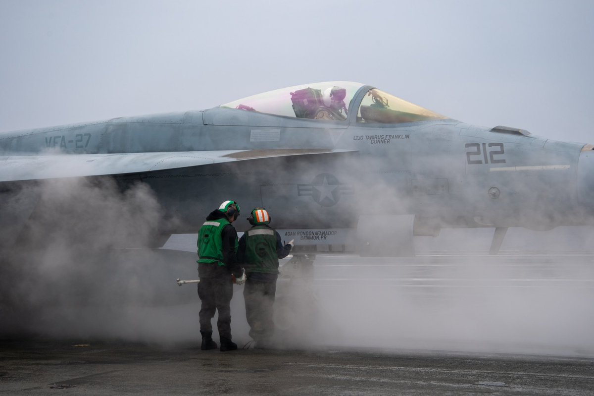 Back at sea means back to the skies for #Warship76 📸: MC3 Evan Mueller