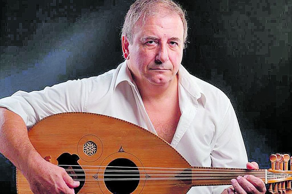 Hoy se fue Mario Kirlis, el hombre que popularizó y profesionalizó la música árabe en Argentina. 
Hasta siempre, Mario 🖤