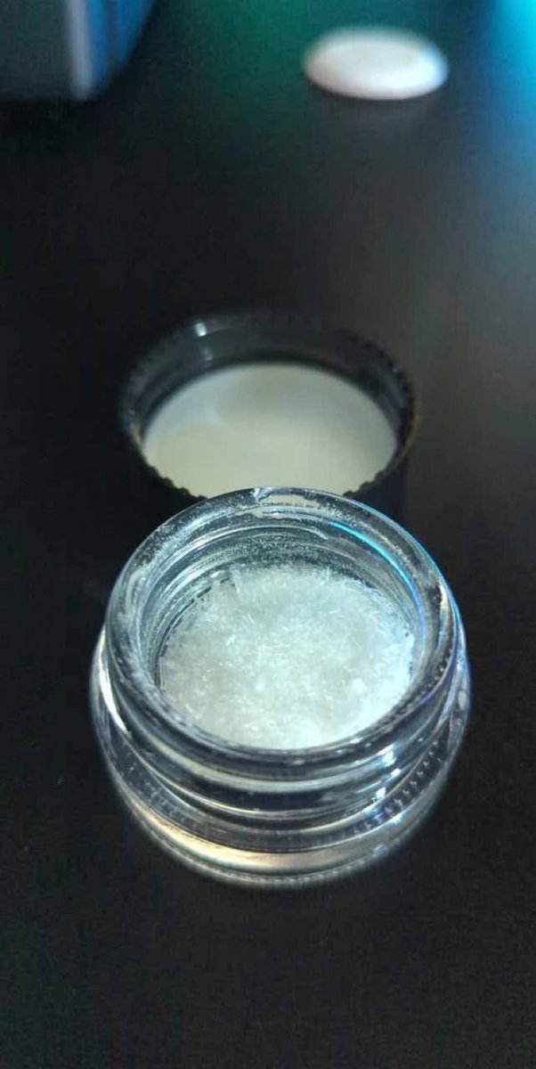 ShroomLordJerry's tweet photo. Ketamine 
1g-$75
#ketamine #ketamineshards #crystalice #trippy #potent #spiritual #mental #mentality #superhits #superpower #superman #superpotent #anxietyrelief #depression #stress #medication #meditation #manifestations #medicine 
Send me a message request if you need this!!!! https://t.co/gyLXRthIRb