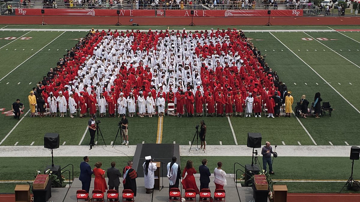 It was a gorgeous day to celebrate the Class of 2023! #WeAreHF