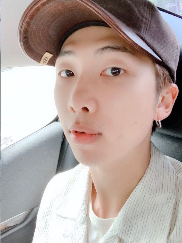 dailyknjselcas's tweet photo. https://t.co/zJ2dlhE919