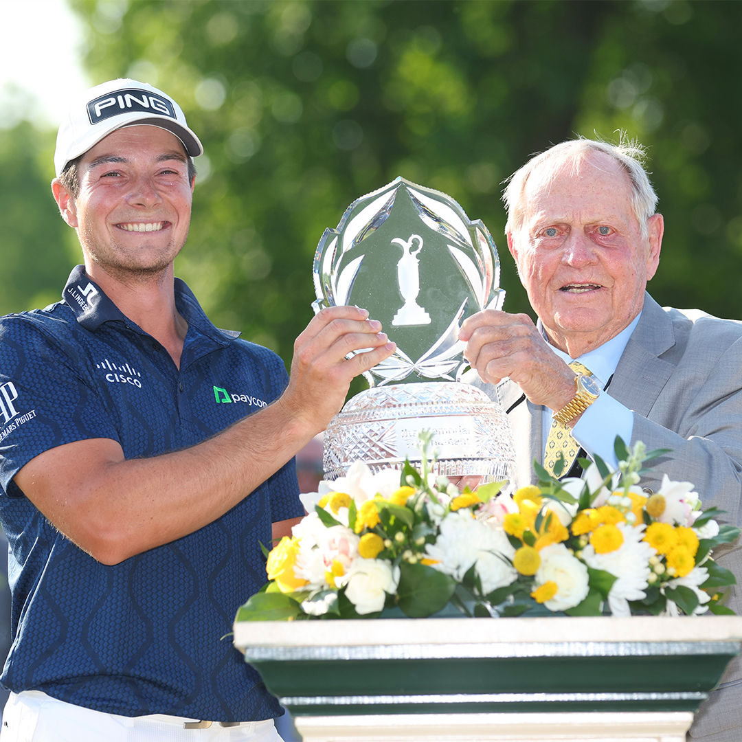 A win in front of Jack @MemorialGolf 💛

Viktor Hovland's fourth win on TOUR is truly special.