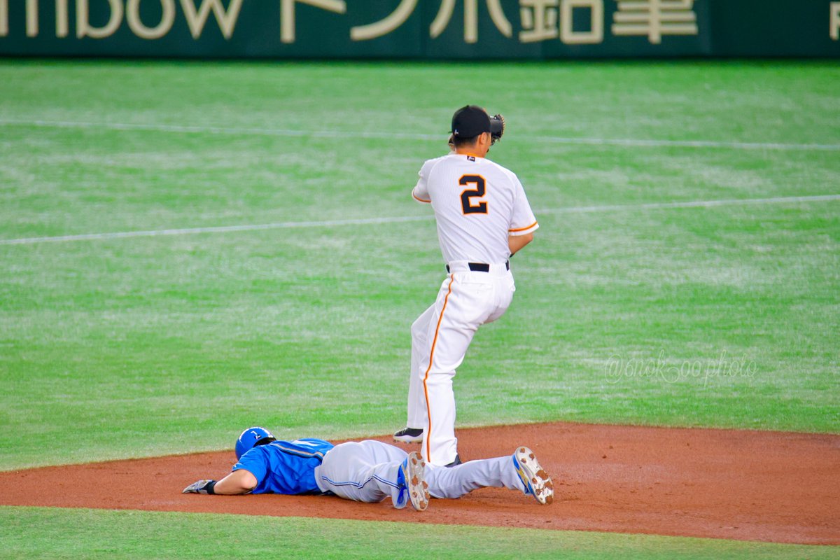 グリフィンが牽制で刺したところ👏

2023/06/03 東京ドーム
#吉川尚輝 #giants