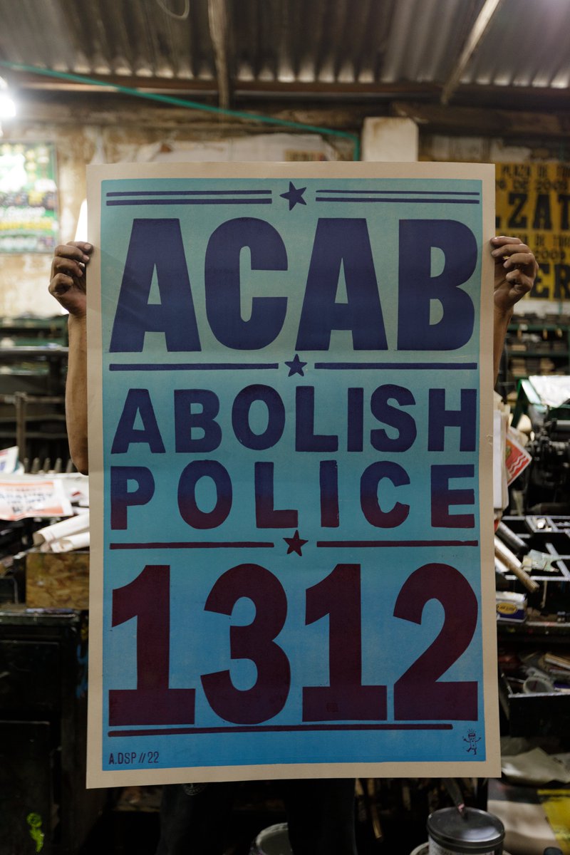 Check out our poster collaboration with La Linterna – a letterpress printing collective based in Cali, Colombia

dogsection.org/category/dog-s…