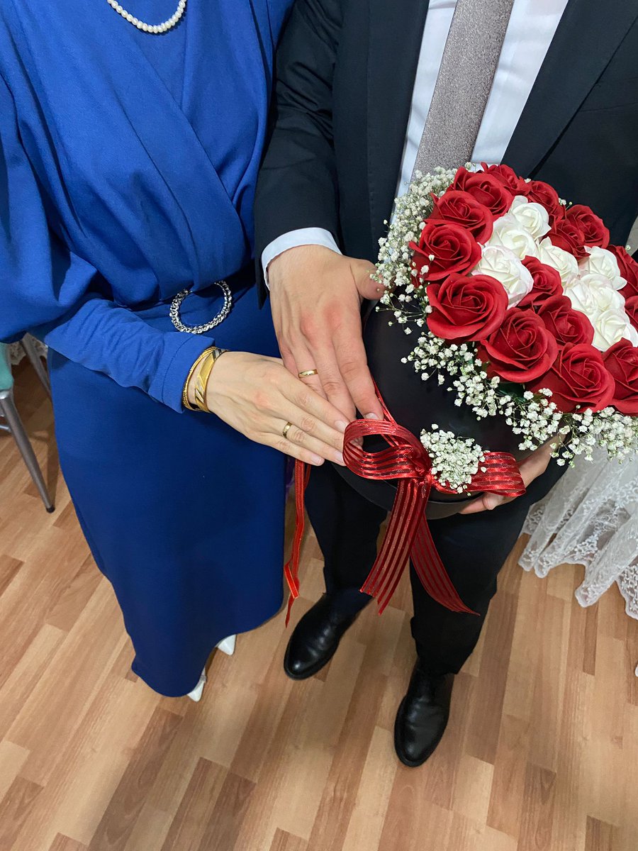 Her şeye rağmen güzel düşünmekten vazgeçmeyin, güzel şeyler oluyor.. ❤
04.06.2023