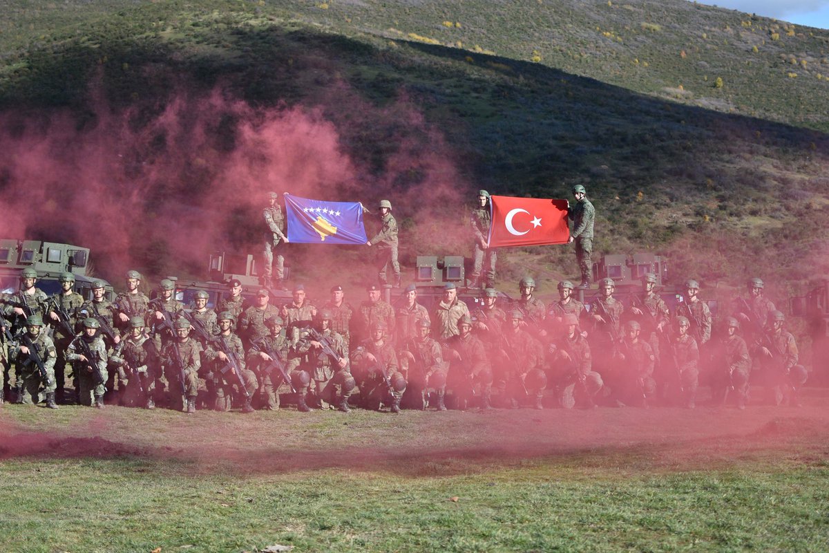 WD on Twitter "Why are people surprised at this? Turkish Armed Forces