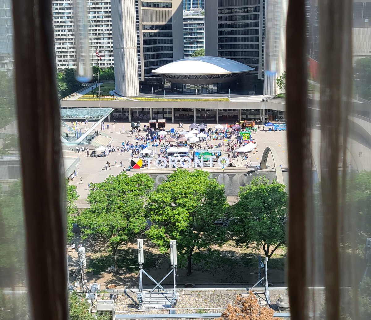 We're so excited to be in Toronto for #IABC23 ! Ready to explore, connect and learn from our peers. 🥂