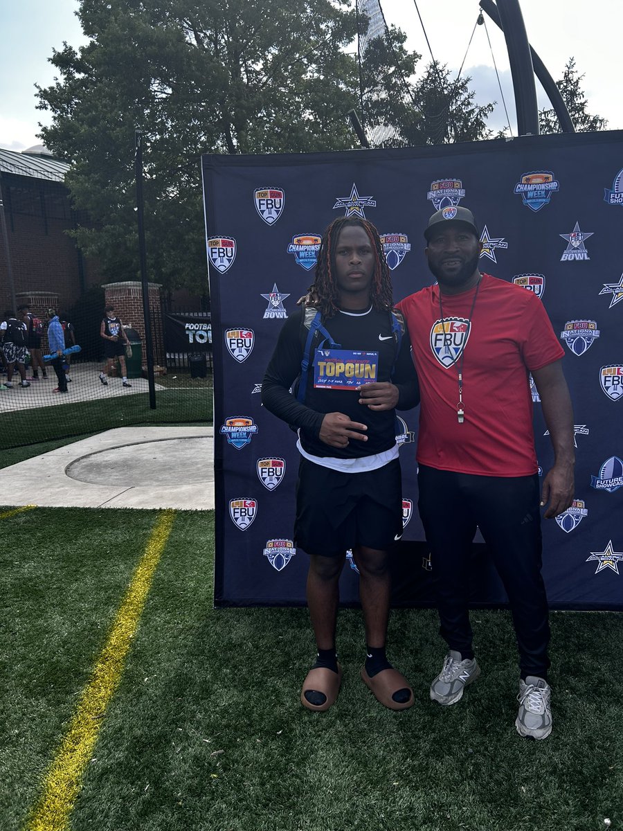 Devin “BEN 10” Reeves tweet media