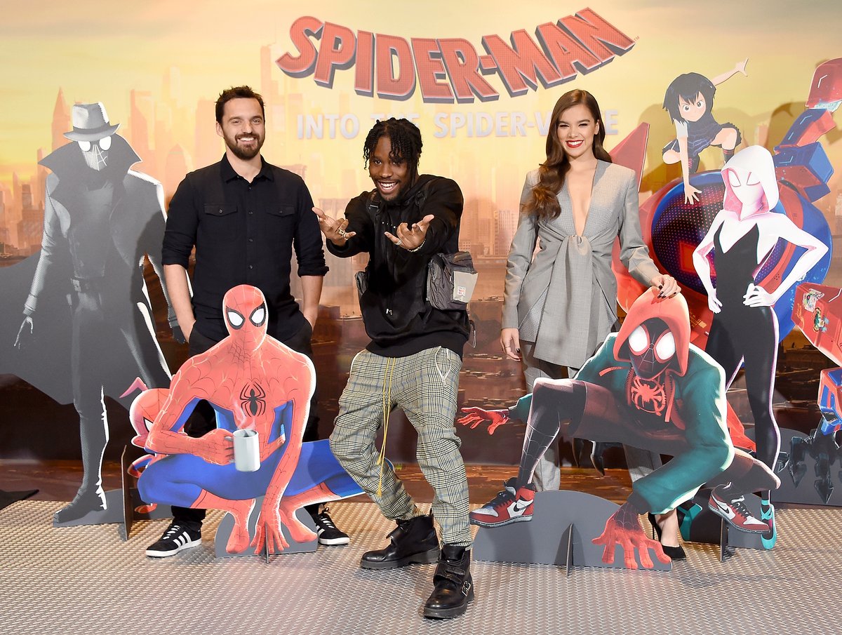 DaveQuicker's tweet photo. Which #SpiderManAcrossTheSpiderVerse📷  character deserves their own movie? #spiderman📷 #SpiderMan2099📷 #Spiderpunk #GwenStacy📷 #MilesMorales📷 #Spiderpunk https://t.co/COjoYXn9N5