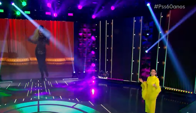 Fx0SIELX0AAJ-vB?format=png&name=small