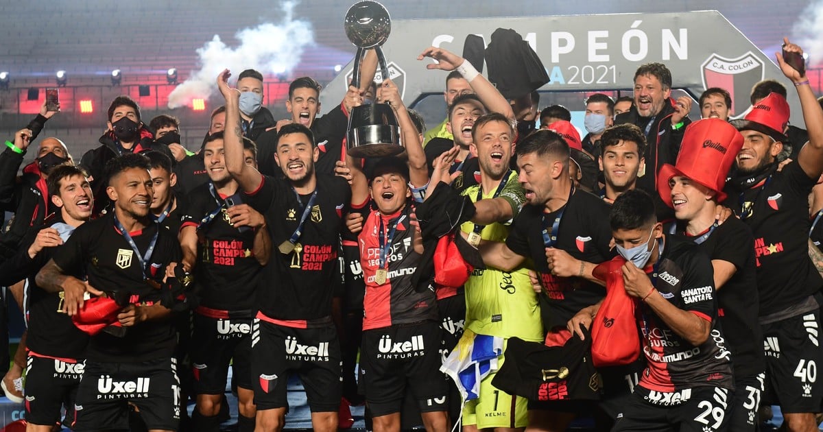 ColonOficial's tweet photo. 🗓 04.06.2021

⏰ 20.55 hs.

⭐️ Colón Campeón ✨ https://t.co/F0TK4xDD3c