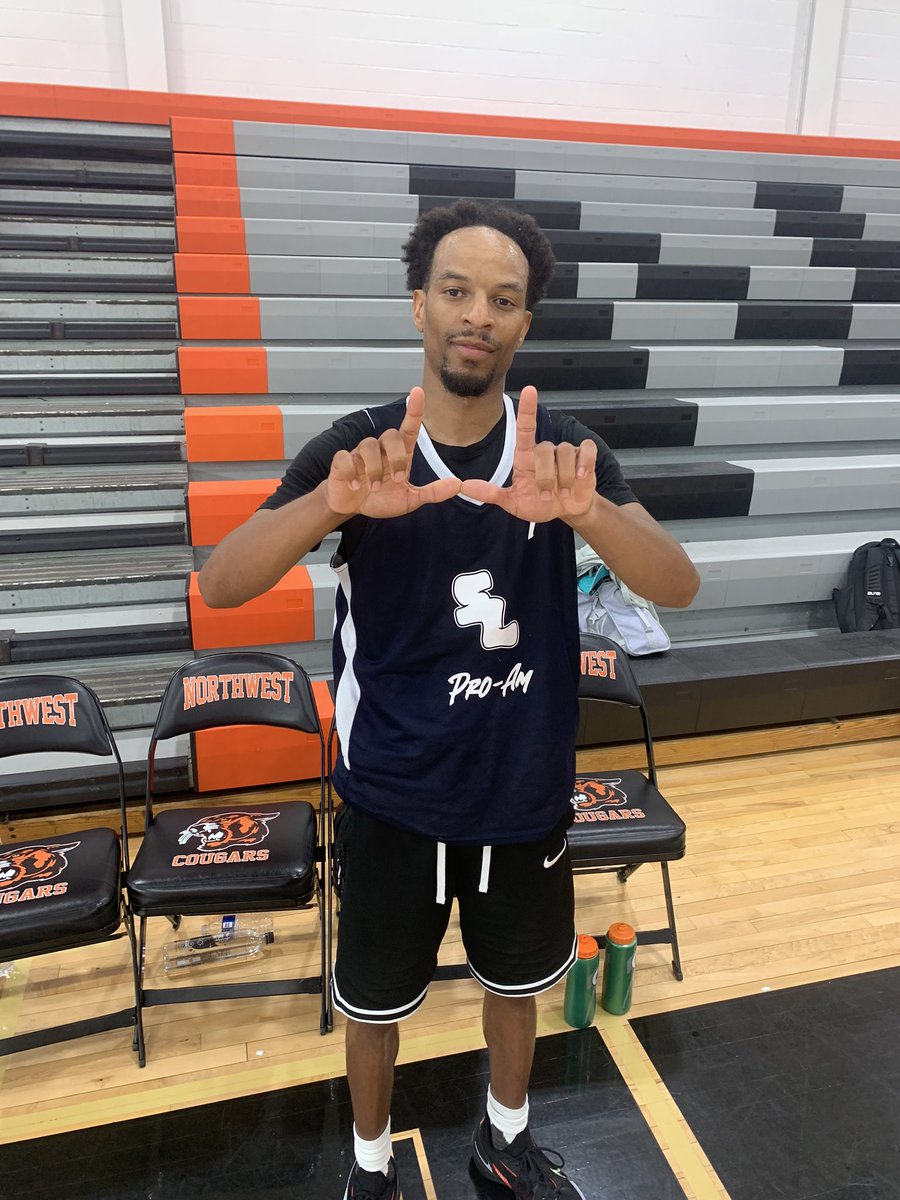 #WinTheDay (@spenceleague) on Twitter photo SPENCE LEAGUE WEEK 1
Game #2
BOD defeats STATERS
<a href="/kwiggz11/">Kyle Wiggins</a> 26 points 4 rebounds 2 assists
#WinTheDay #BetterRuns #BetterLeague #BODU SPENCE LEAGUE WEEK 1
Game #2
BOD defeats STATERS
<a href="/kwiggz11/">Kyle Wiggins</a> 26 points 4 rebounds 2 assists
#WinTheDay #BetterRuns #BetterLeague #BODU
